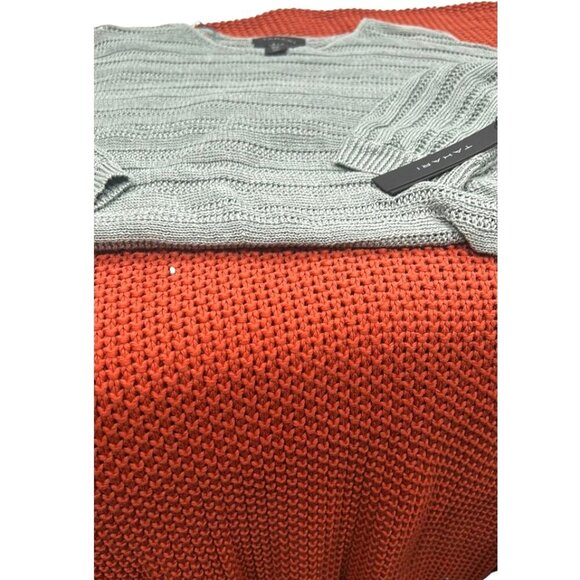 Tahari Gray Linen Crewneck Sweater | Size M Lightweight Top | Summer to Fall - Picture 4 of 13